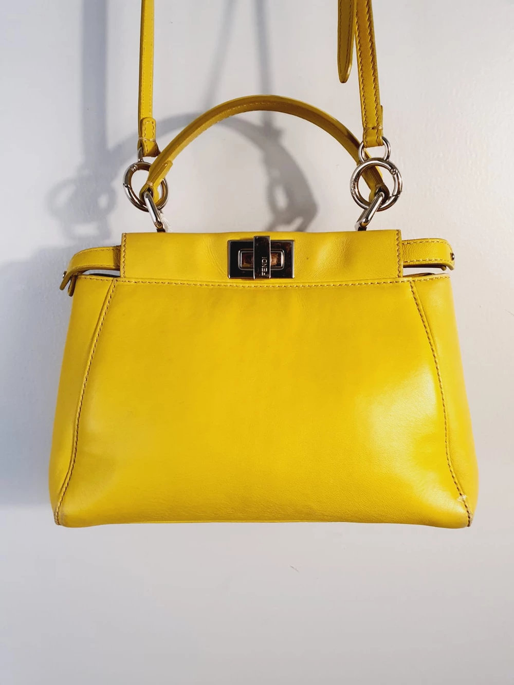 "Unveiling the Elegance of Fendi Peekaboo Mini: A Fashion Statement"