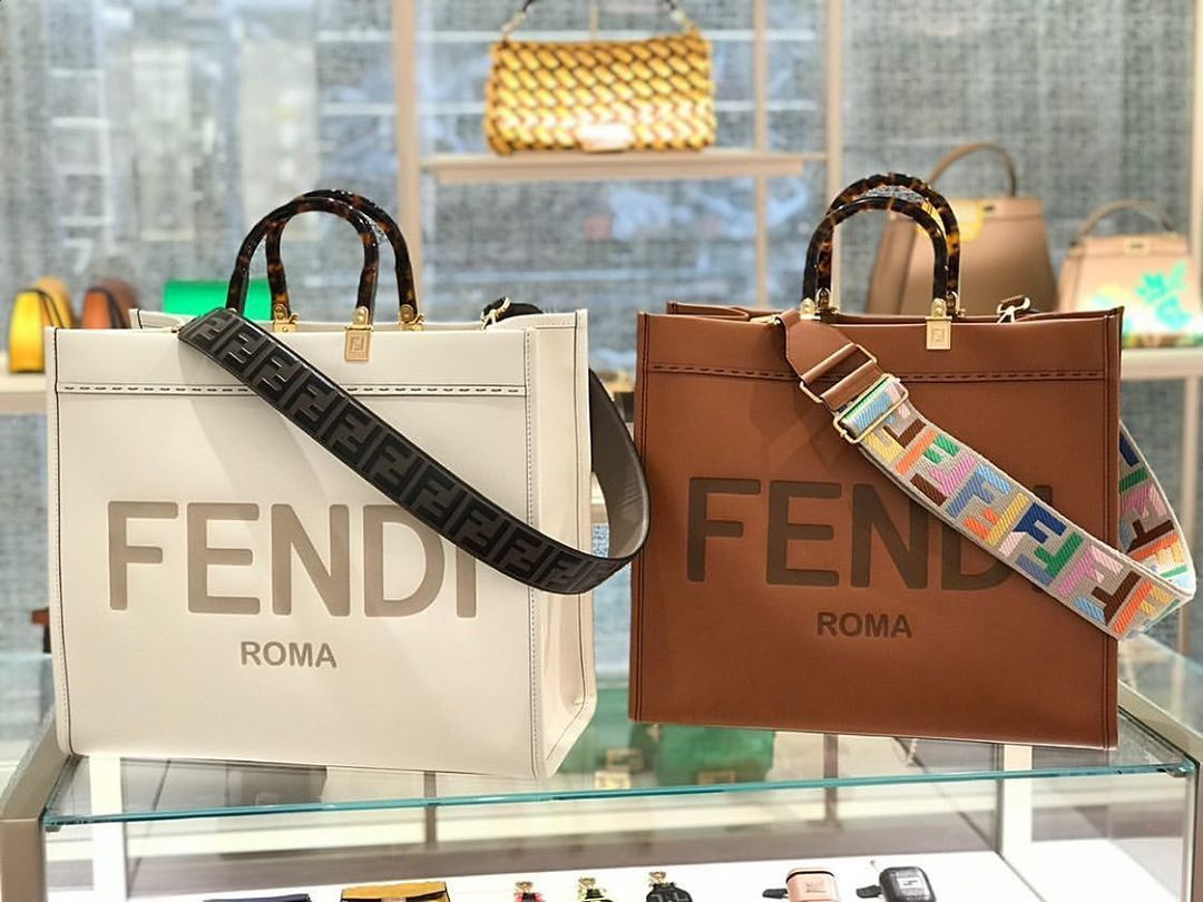 The Fendi Sunshine Medium: A Luxurious Blend of Style and Functionality
