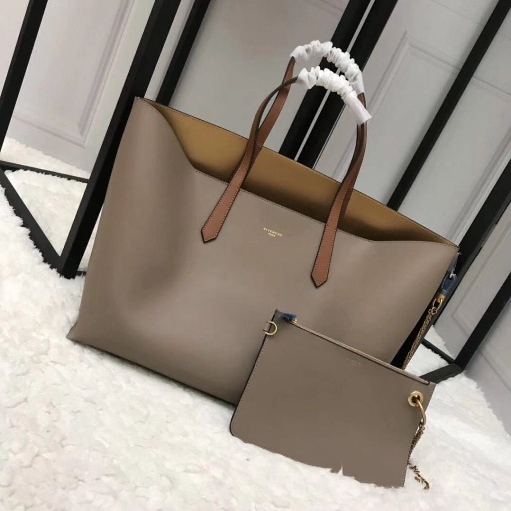 Givenchy Shopper Tote Bag in Smooth Leather: Embodying Luxury, Elegance, and Timeless Style